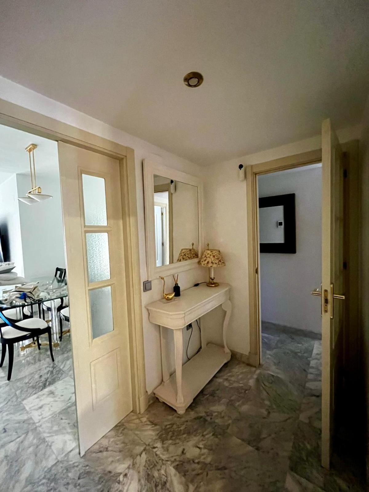 Tu Oasis De Lujo Junto Al Guadalquivir Lägenhet Sevilla Exteriör bild