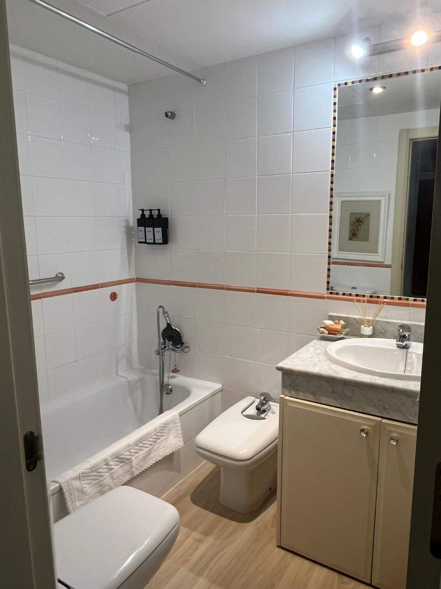 Tu Oasis De Lujo Junto Al Guadalquivir Lägenhet Sevilla Exteriör bild