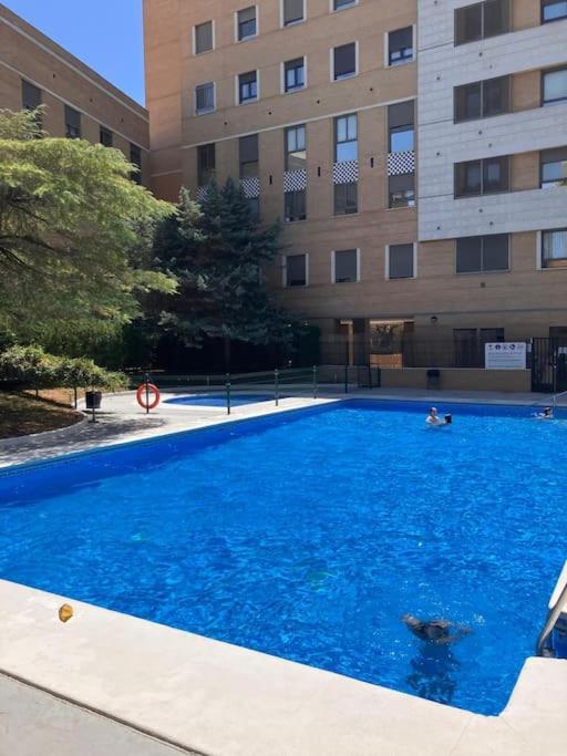Tu Oasis De Lujo Junto Al Guadalquivir Lägenhet Sevilla Exteriör bild