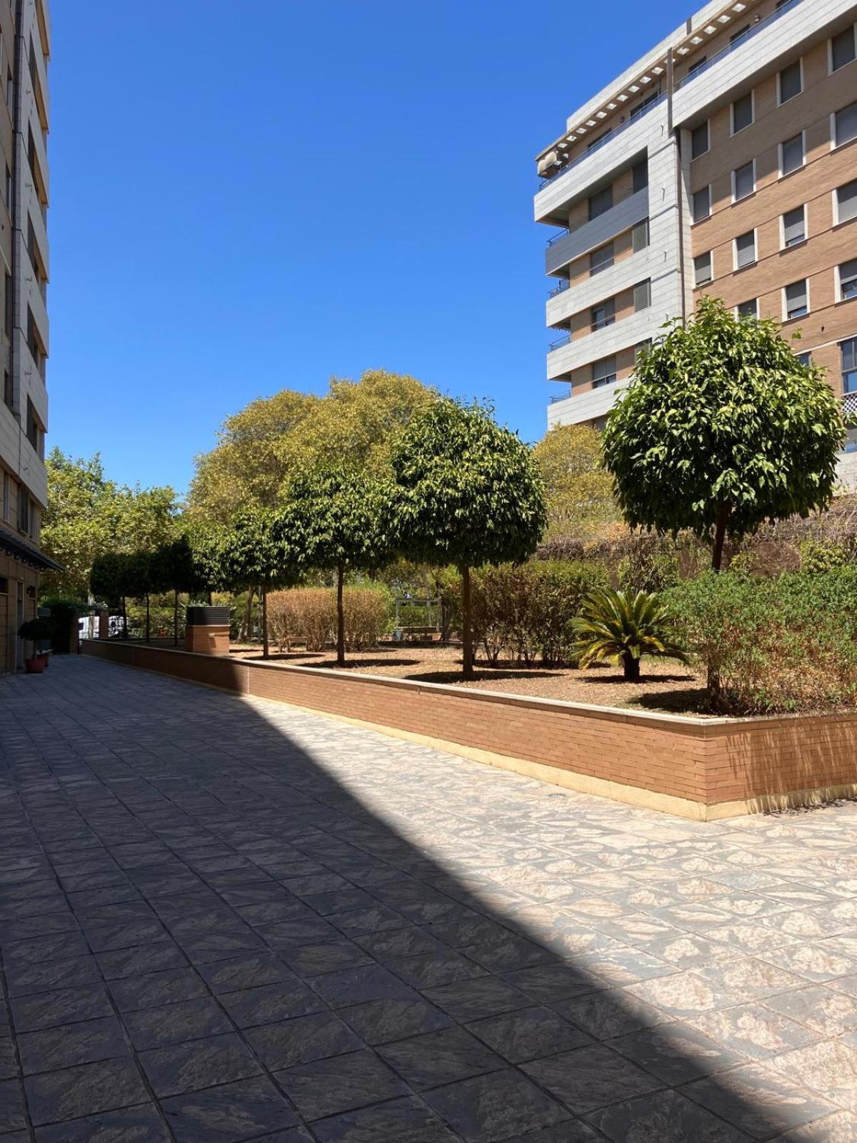 Tu Oasis De Lujo Junto Al Guadalquivir Lägenhet Sevilla Exteriör bild
