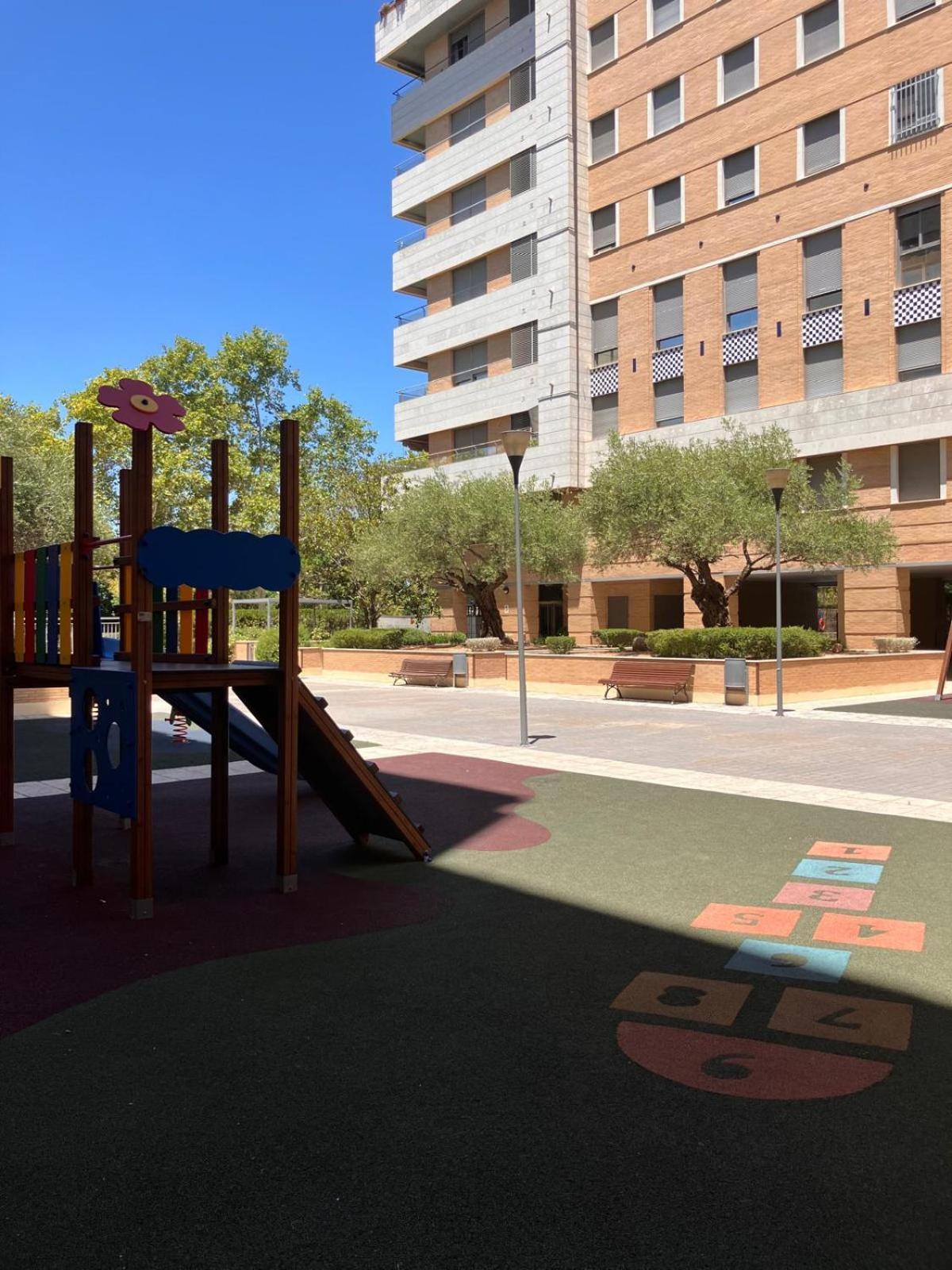 Tu Oasis De Lujo Junto Al Guadalquivir Lägenhet Sevilla Exteriör bild