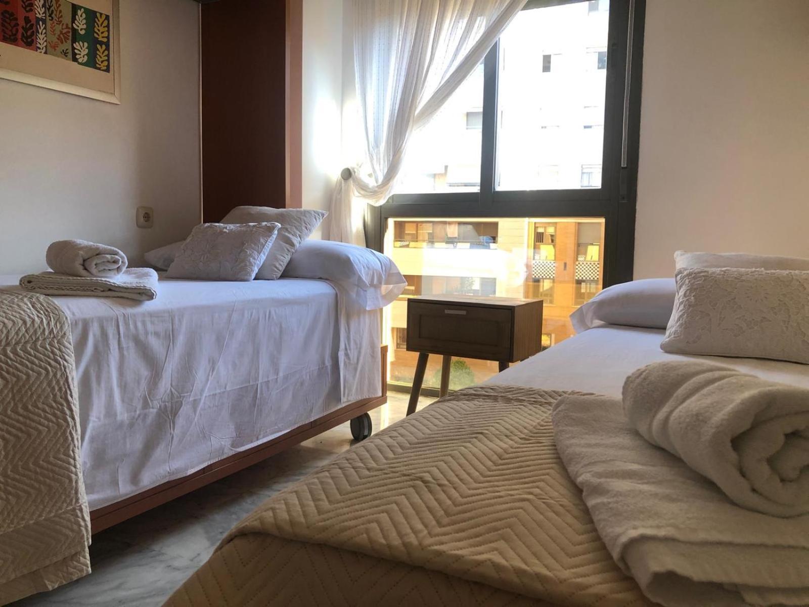 Tu Oasis De Lujo Junto Al Guadalquivir Lägenhet Sevilla Exteriör bild